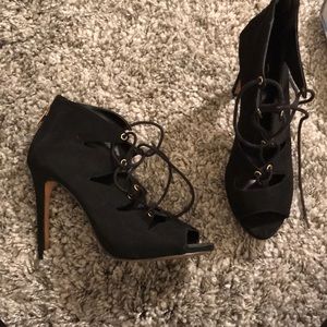 Aldo 7.5 lace up heels worn once